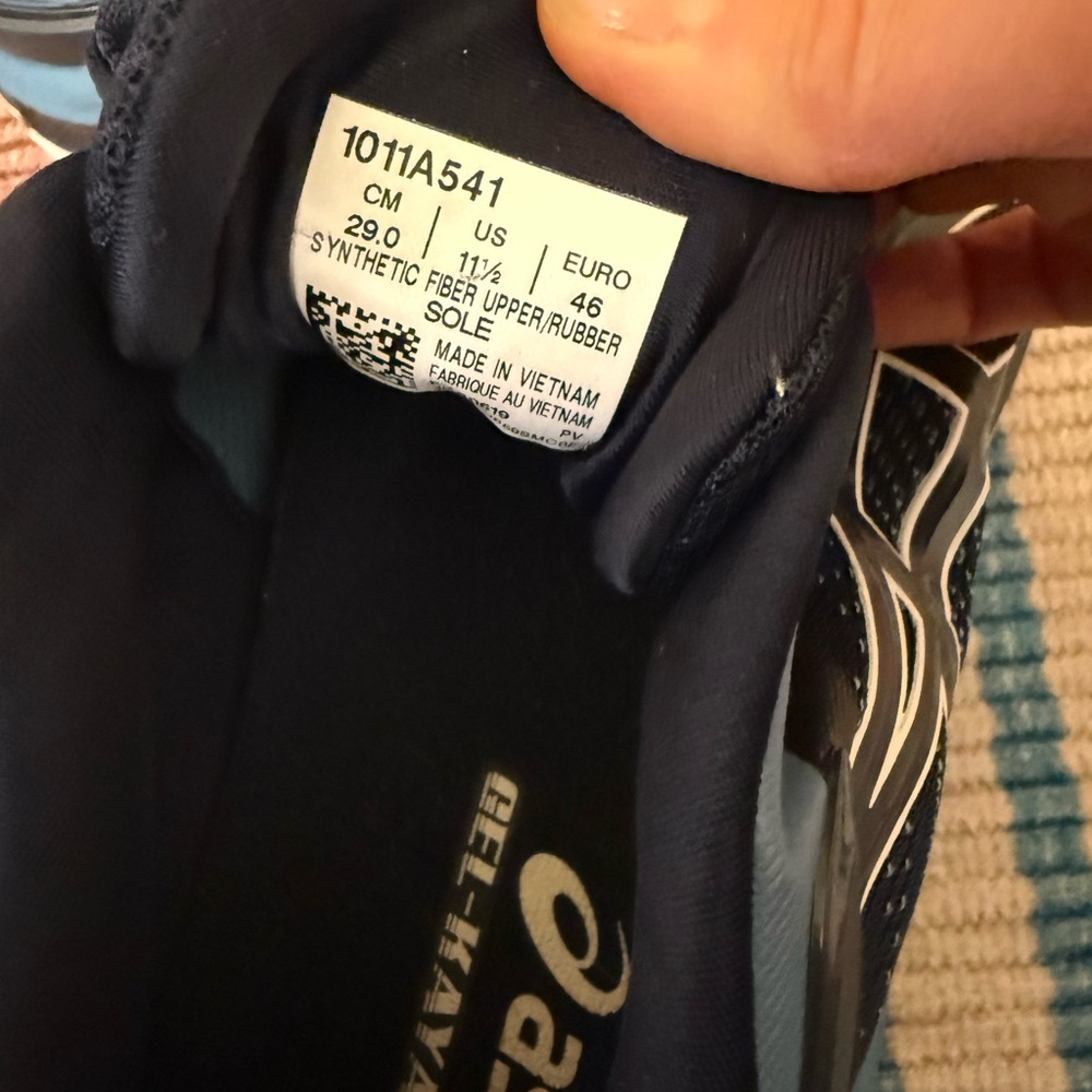 Asics Men's Athletic Shoes - Navy and Light Blue - Picture 2 of 6